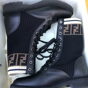 100% authentic fendi boots